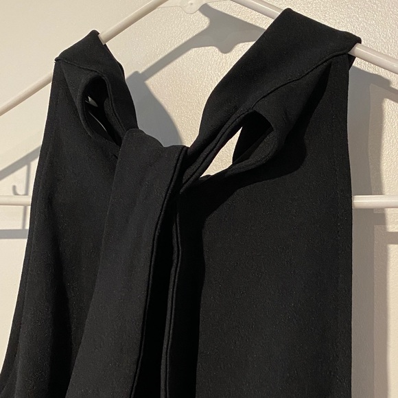 NWT Ann Taylor Twist Front Halter Tank Black XXSP - Picture 5 of 7